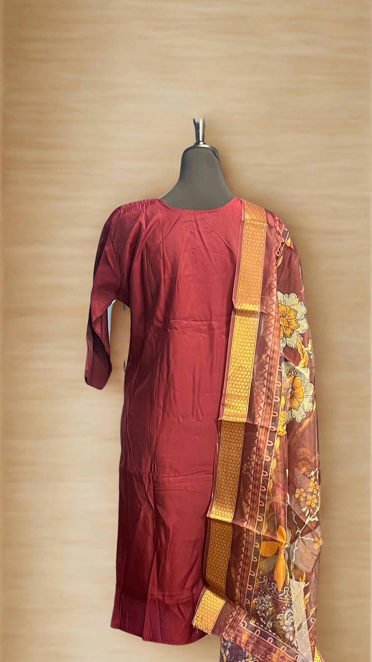 Salwar Kameez Ruby Heritage