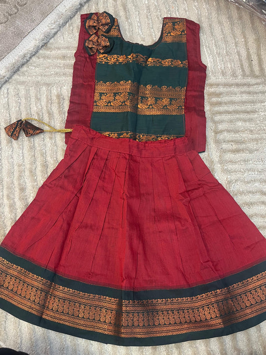 Pattu Pavadai Emeraude Royale